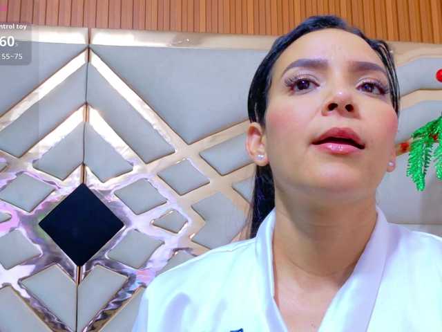 sluttyandmature's BongaCams show and profile