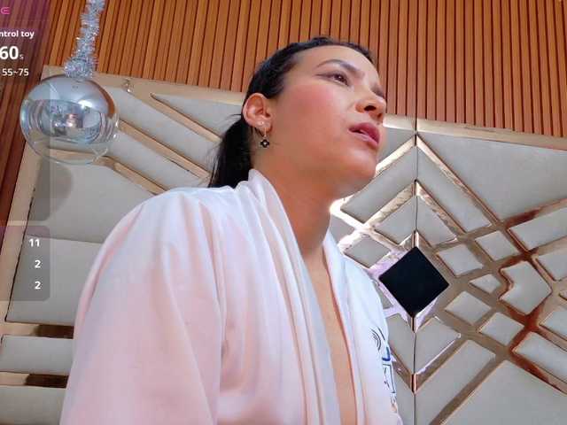 sluttyandmature's BongaCams show and profile