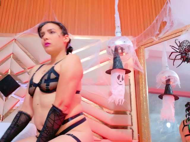 Preview of sexyladyandhot