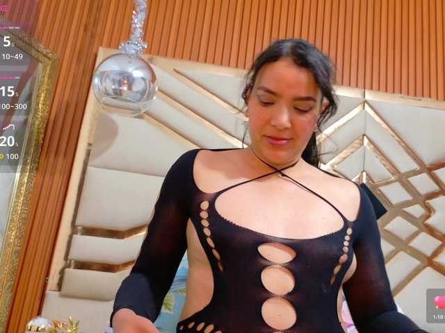 sluttyandmature's BongaCams show and profile