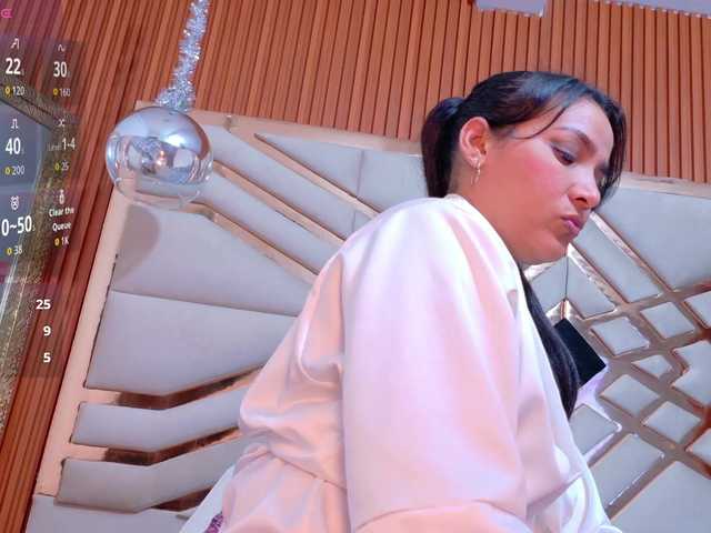 sluttyandmature's BongaCams show and profile