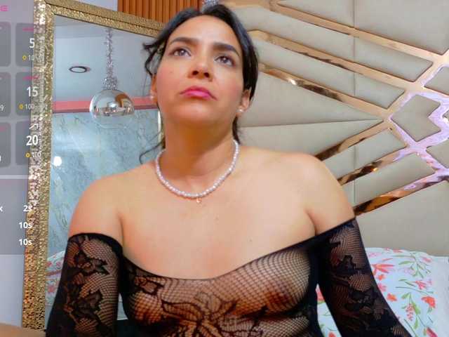 sluttyandmature's BongaCams show and profile