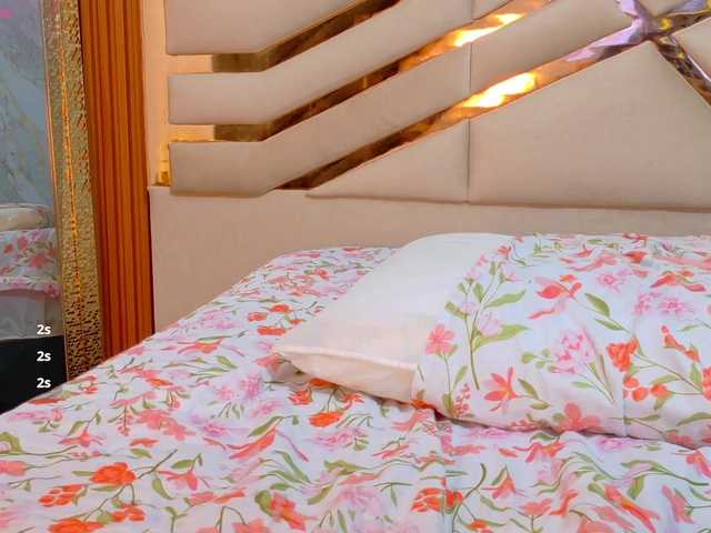 sluttyandmature's BongaCams show and profile