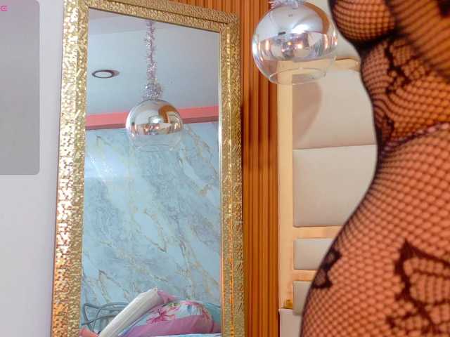 sluttyandmature's BongaCams show and profile