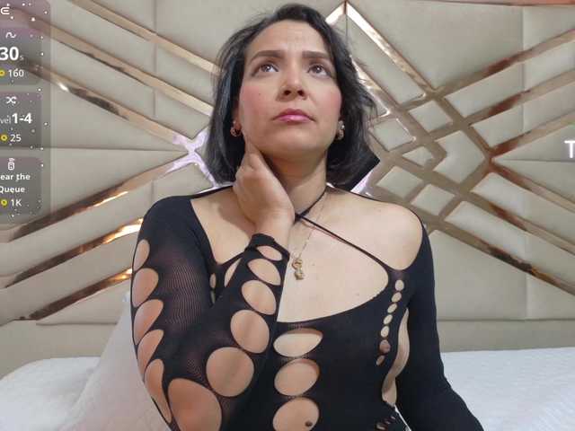 sluttyandmature's BongaCams show and profile