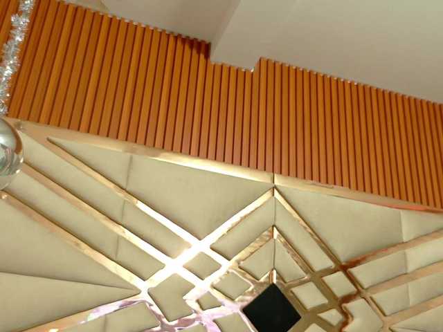 sluttyandmature's BongaCams show and profile