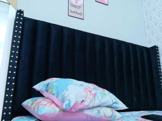 sluttyandmature's BongaCams show and profile