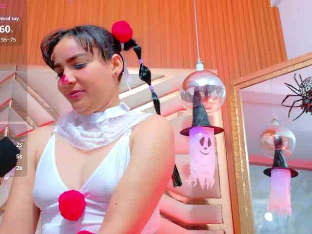 Sexyladyandhot webcam