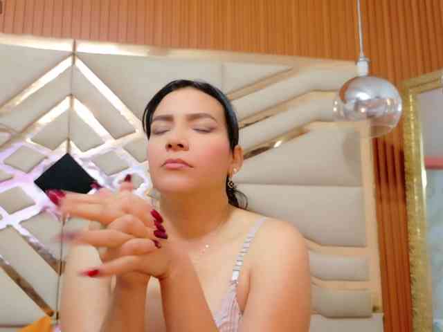 sluttyandmature sluttyandmature