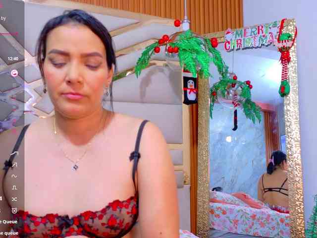 sluttyandmature sluttyandmature