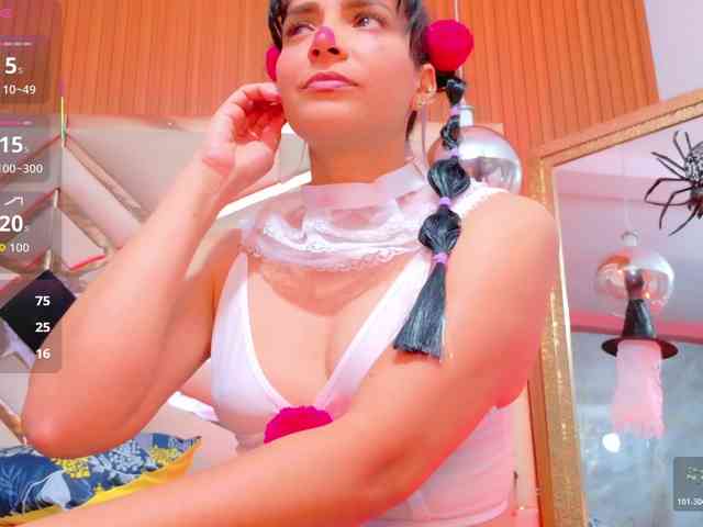 Sexyladyandhot webcam