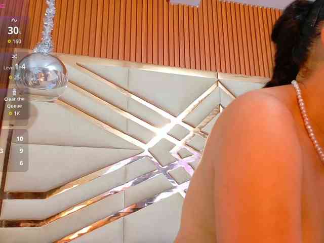 Sexyladyandhot webcam