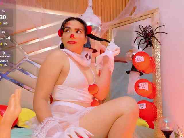 Sexyladyandhot webcam