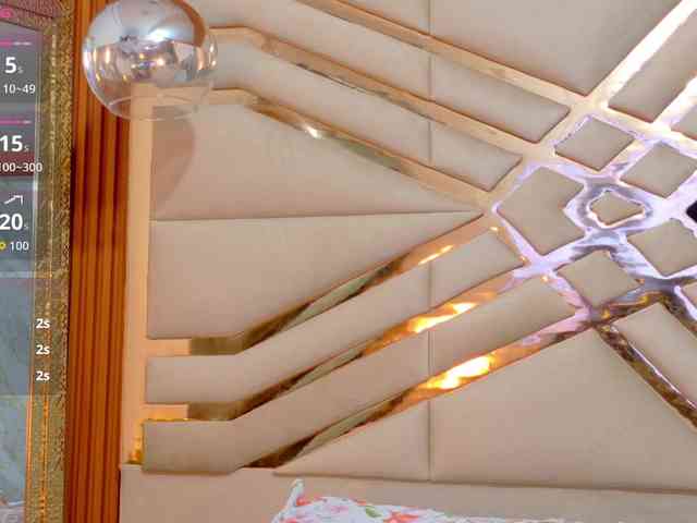 Sexyladyandhot webcam