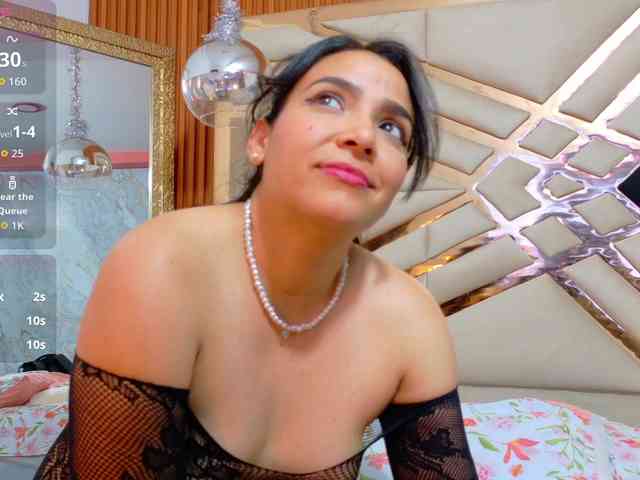 sluttyandmature sluttyandmature