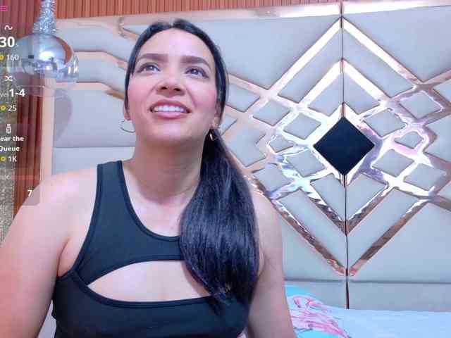 Sexyladyandhot webcam