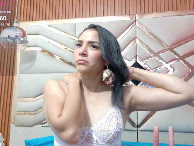 Sexyladyandhot webcam