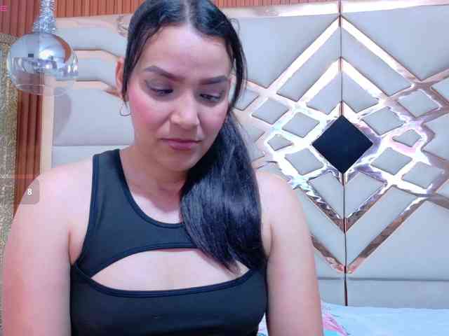 Sexyladyandhot webcam