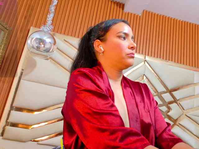 Sexyladyandhot webcam