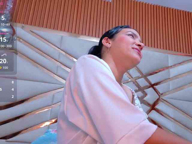 Sexyladyandhot webcam