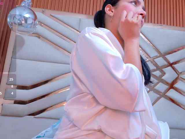 Sexyladyandhot webcam