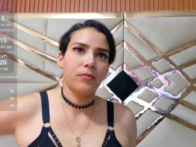 Sexyladyandhot webcam