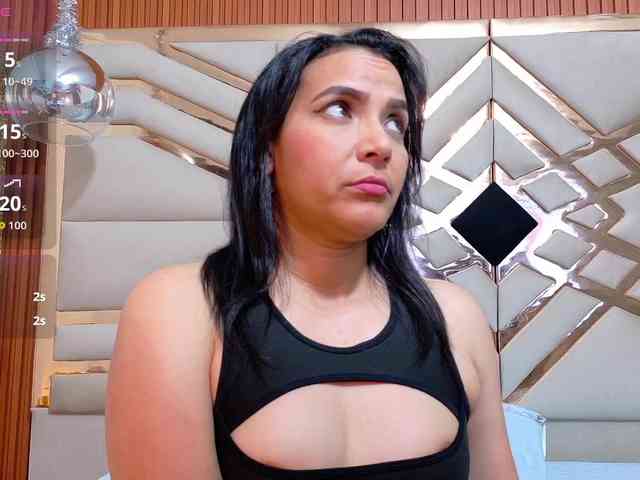 Sexyladyandhot webcam