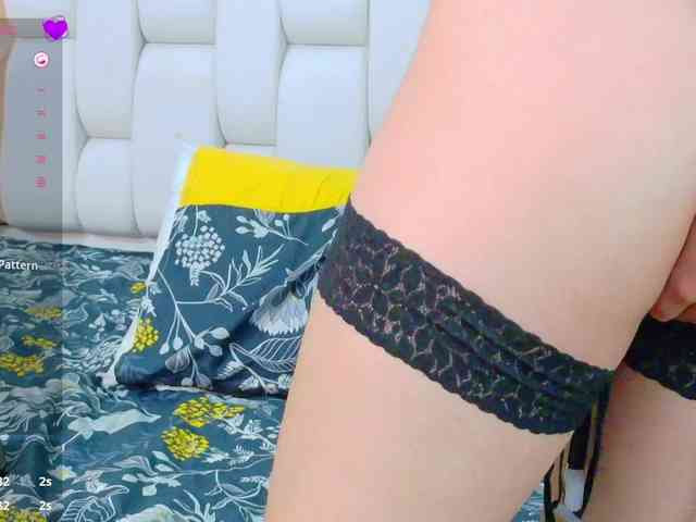 Sexyladyandhot webcam