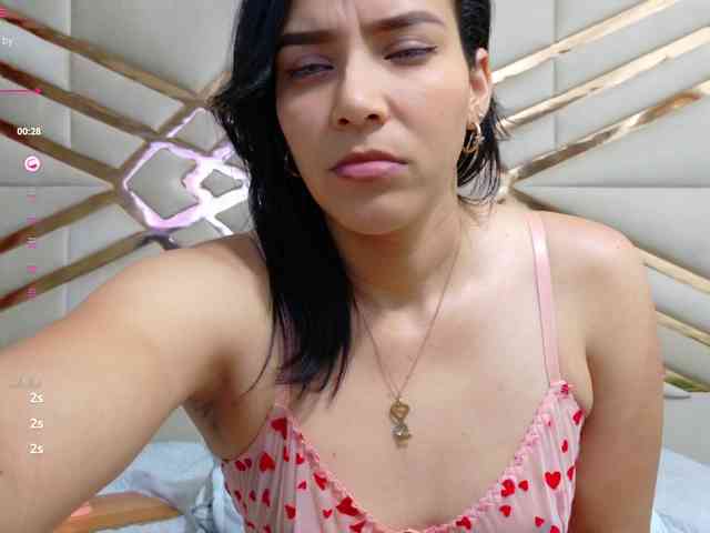 Sexyladyandhot webcam