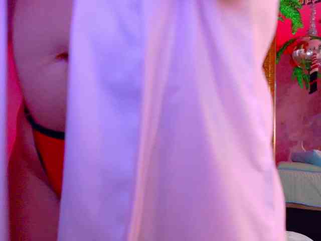 Sexyladyandhot webcam