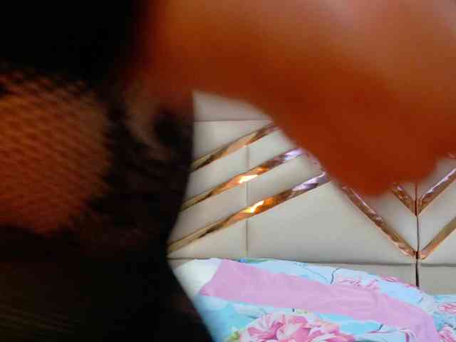 Sexyladyandhot webcam