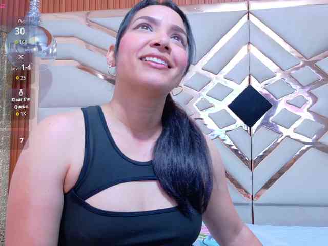 Sexyladyandhot webcam