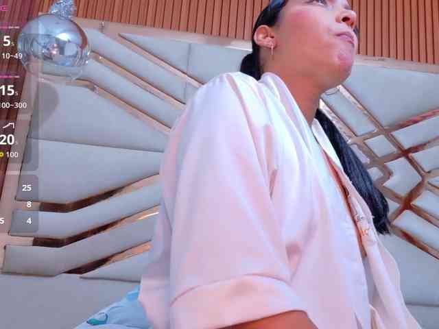 Sexyladyandhot webcam