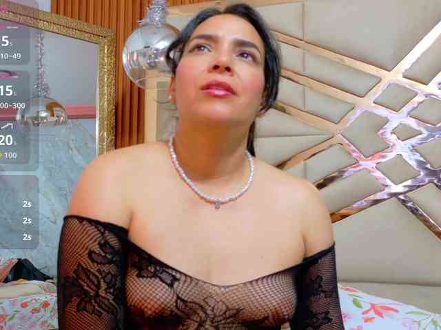 Sexyladyandhot webcam