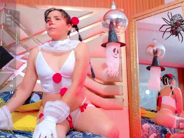Sexyladyandhot webcam