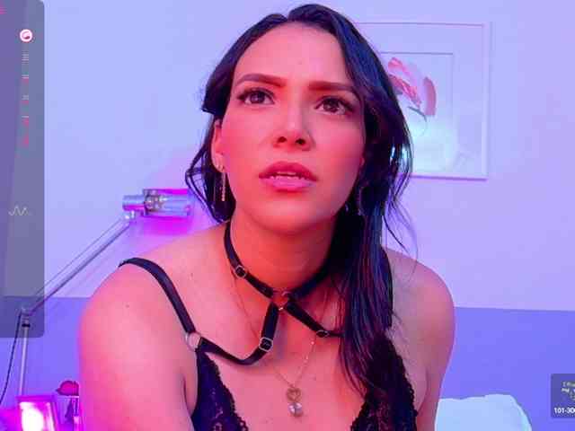 Sexyladyandhot webcam