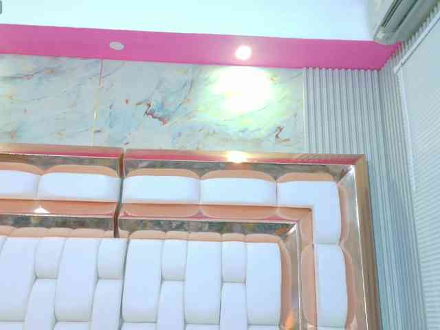 Sexyladyandhot webcam