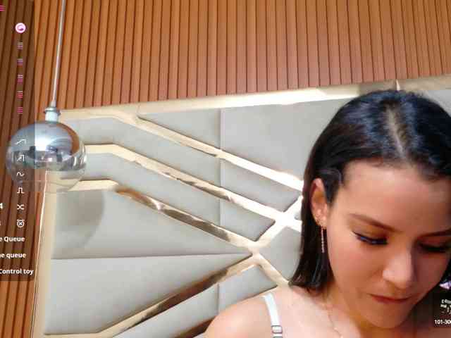 Sexyladyandhot webcam