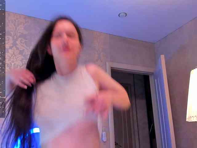Falcon_Baby webcam