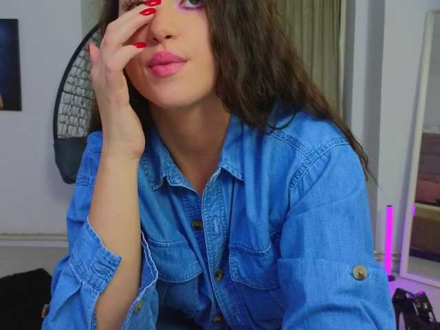 SweetScribe's BongaCams show and profile