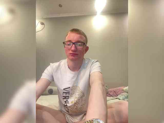 HotBoy2222 Live Webcam on BongaCams