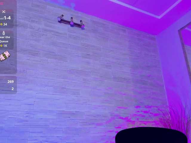  Rubby-Shine chat room