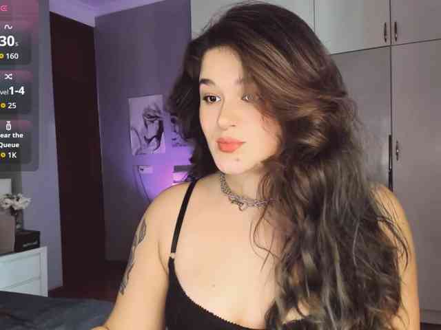 JulySlowdive Live Webcam on BongaCams