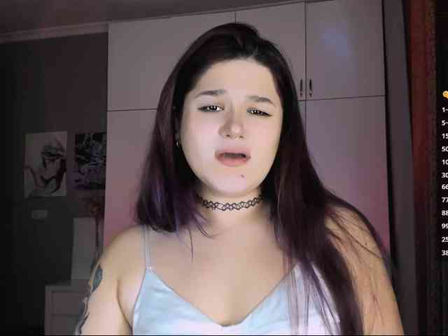 JulySlowdive webcam