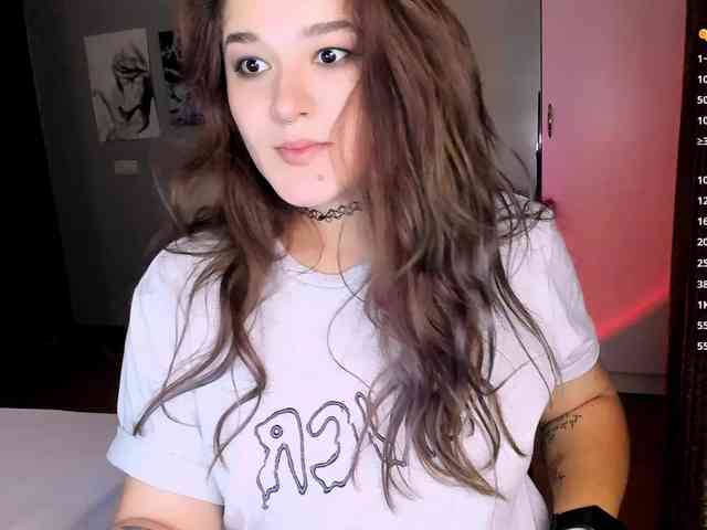 JulySlowdive webcam