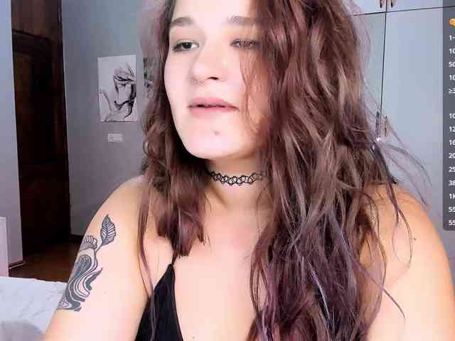 JulySlowdive webcam