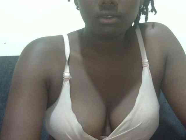 Tashacute Live Webcam on BongaCams