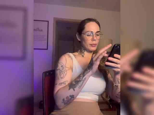 juliazz webcam