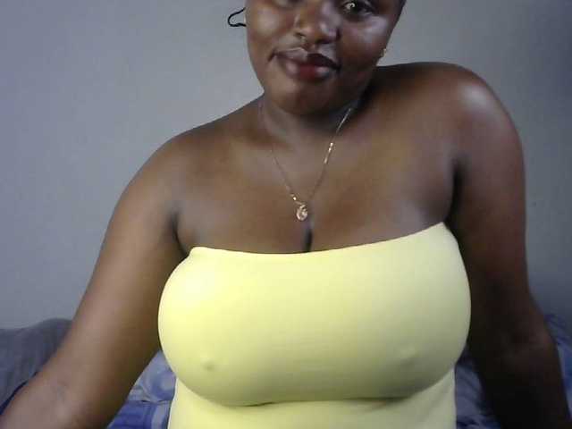 sexyhazel's BongaCams show and profile