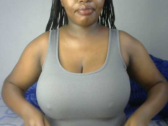 sexyhazel's BongaCams show and profile